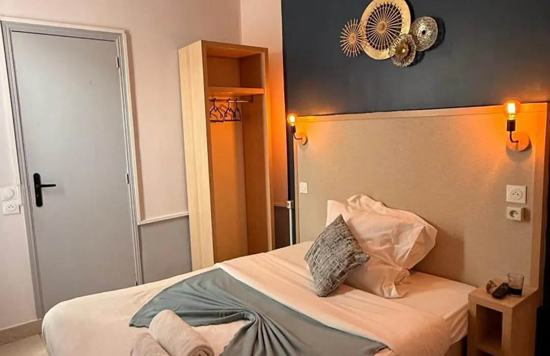 Hotel De Choisy-1